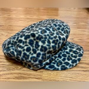 Fleece Cheetah Print Newsboy Cap with Gold Buttons